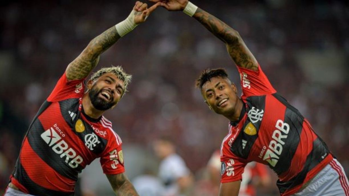 Suspenso! Flamengo perde atacante para o duelo contra o Palmeiras